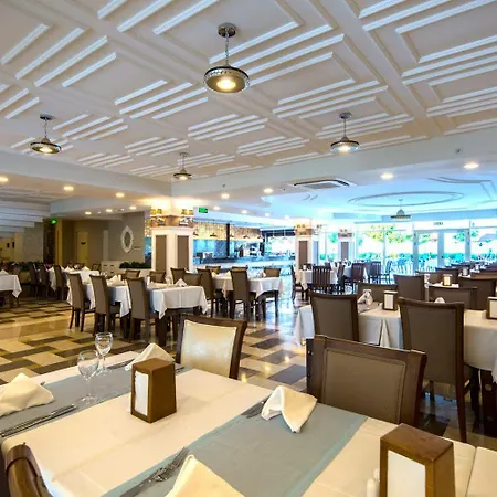 Hotel Crystal Waterworld Park 5*
